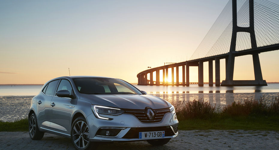 16 Renault Megane Iv Ready To Fight With The Germans