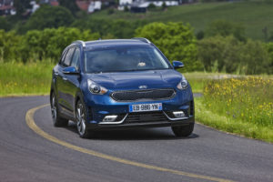 2016 Kia Niro review and first drive - different than Sportage?